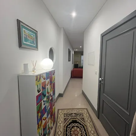 Casa Da Pedra D Duarte - Coracao Historico De Визеу