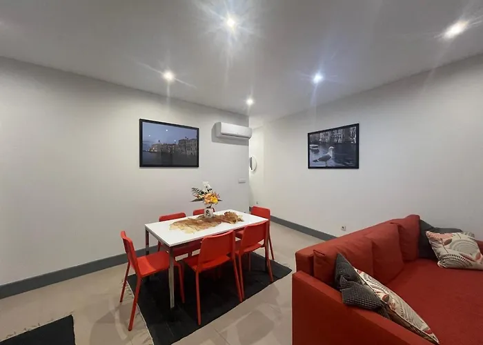 Casa Da Pedra D Duarte - Coração Histórico De Apartamento Viseu