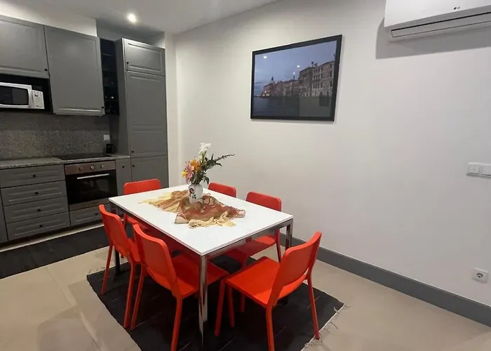 Casa Da Pedra D Duarte - Coração Histórico De Viseu